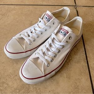 Converse All Stars. Size 11